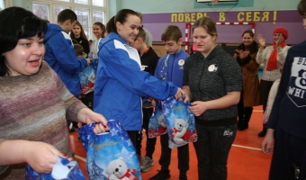 За первое место сразились две команды.