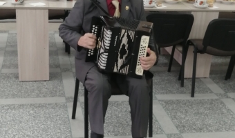 Живая связь поколений