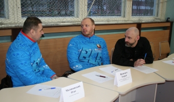 За первое место сразились две команды.