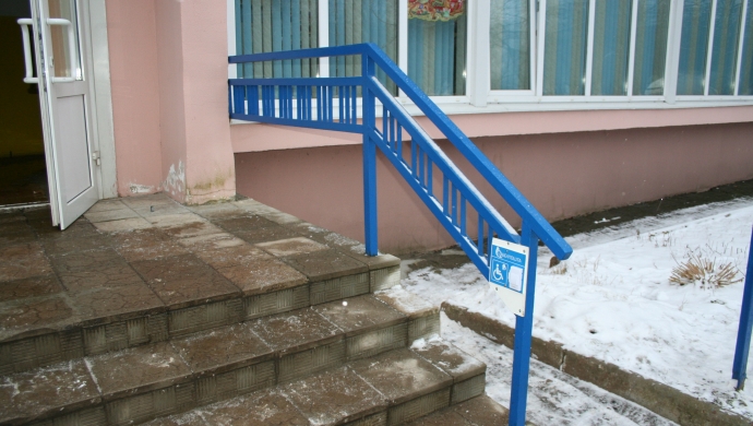 В Новополоцке все чаще можно встретить примеры безбарьерной среды